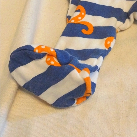 Octopus Footed Pajamas 0-3m - Picture 5 of 7